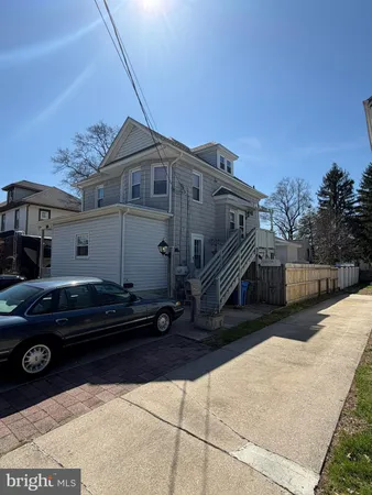 $1,200 | 20 Dickinson Road, Unit B, Glassboro, NJ 08028