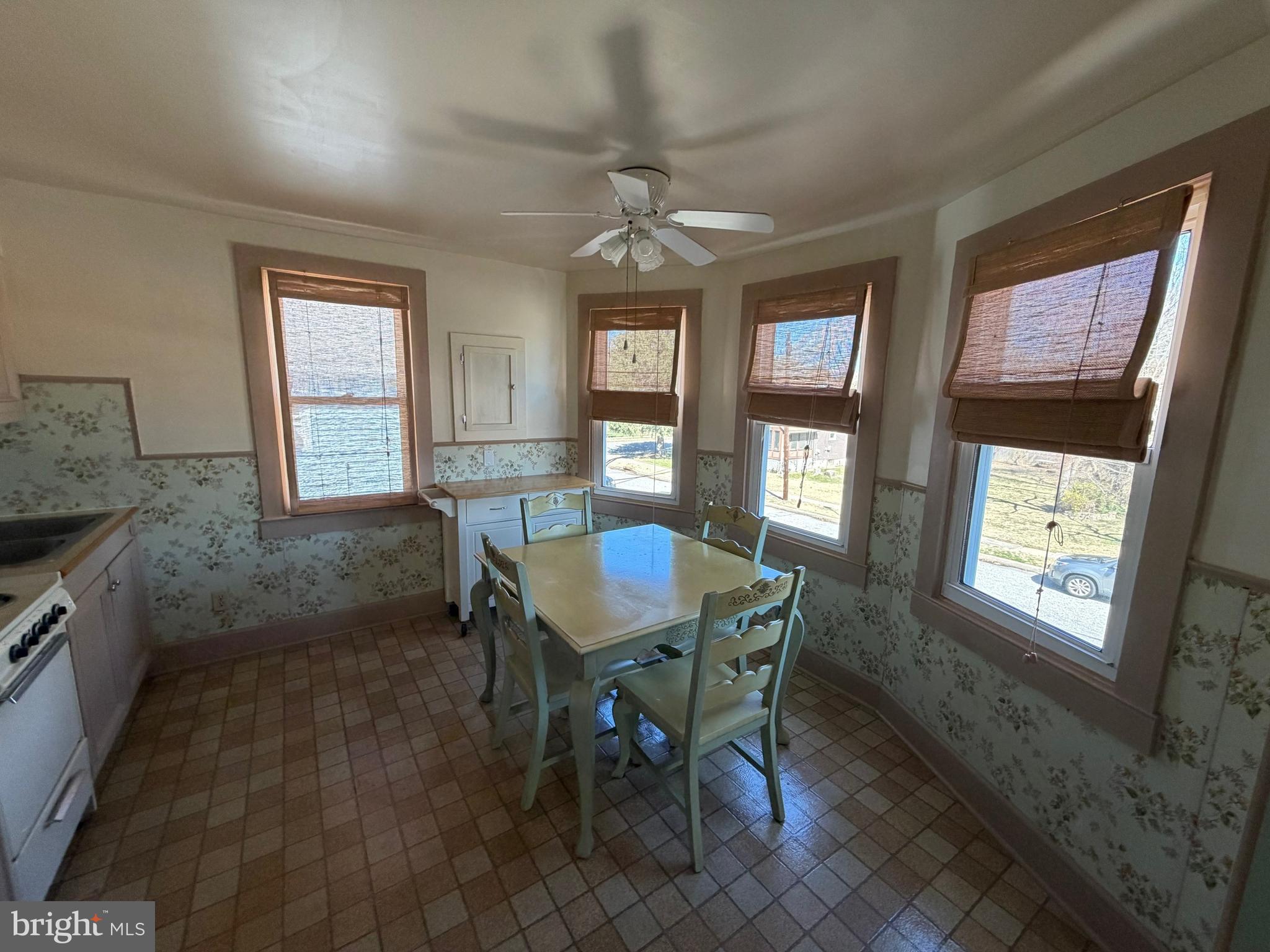 20 Dickinson Road, Unit B Glassboro, NJ 08028 - Photo 5 of 8