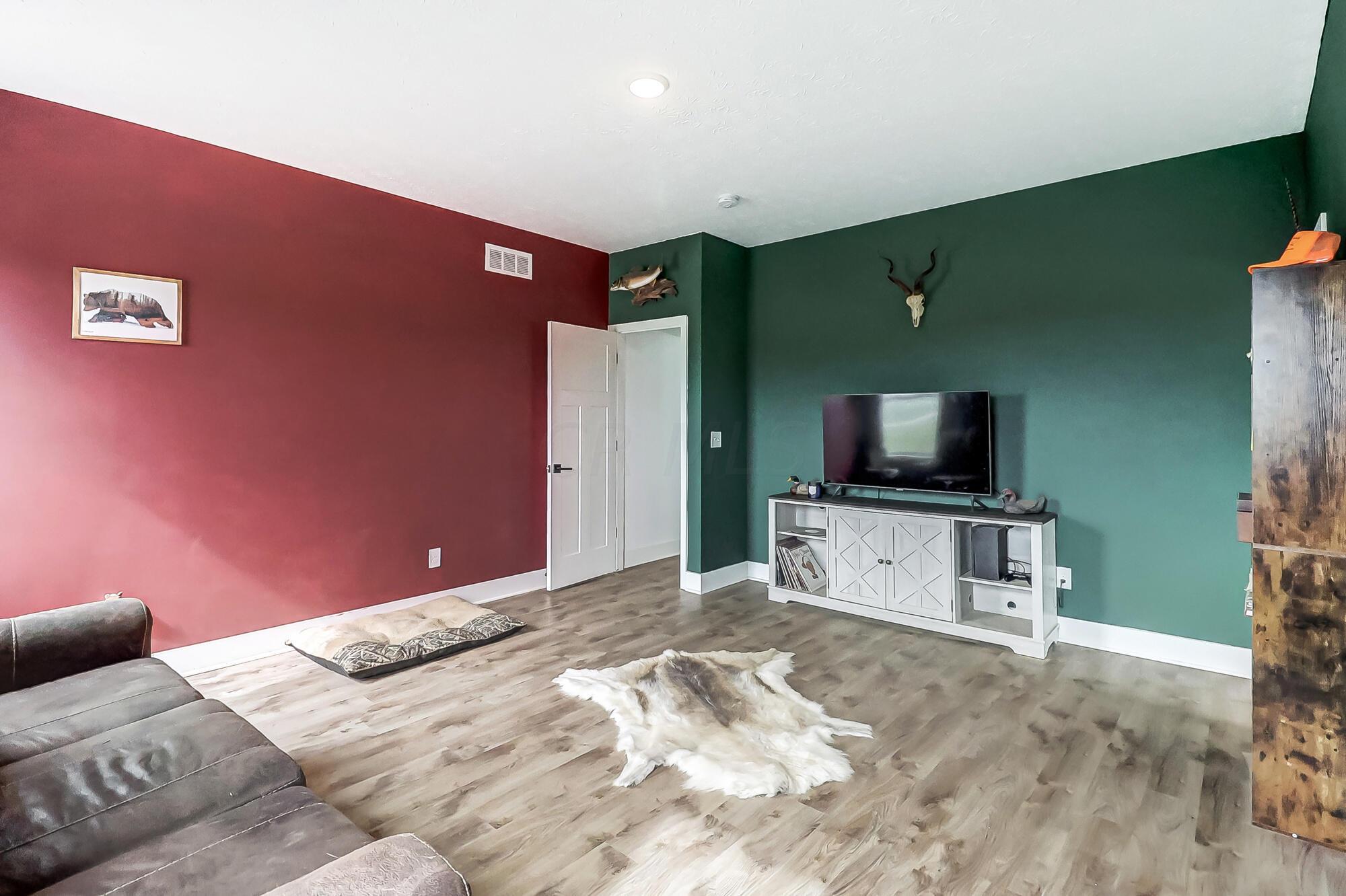 14295 Perfect Road Sunbury, OH 43074 - Photo 21 of 72 Entry level den/guest suite/office