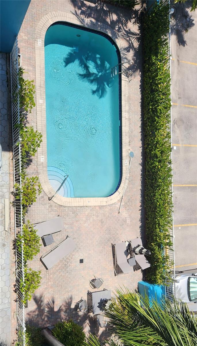 1400 Lincoln Road, Unit 601 Miami Beach, FL 33139 - Photo 17 of 19 Gallery Image 17