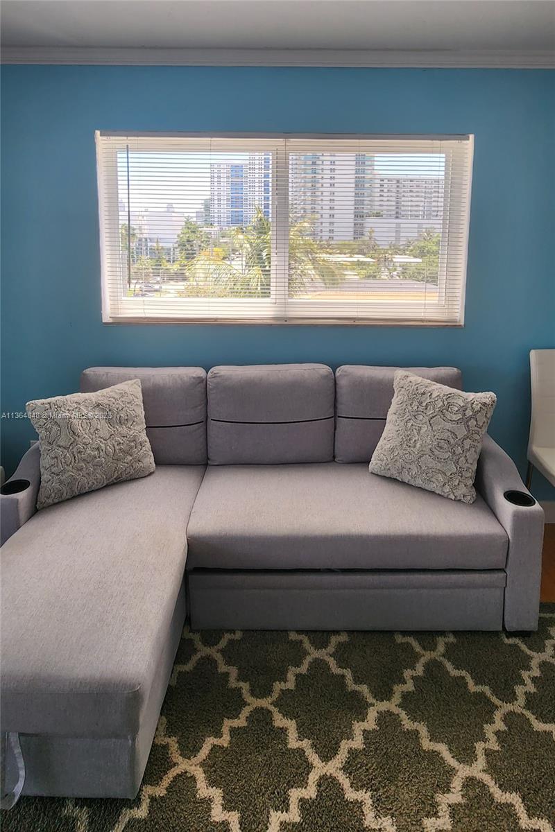 1400 Lincoln Road, Unit 601 Miami Beach, FL 33139 - Photo 4 of 19 Gallery Image 4