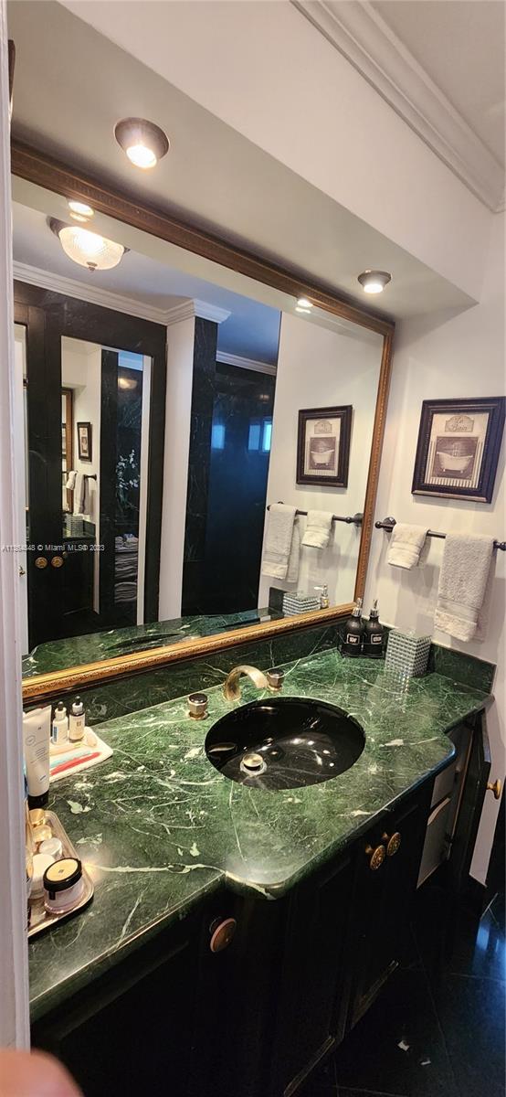 1400 Lincoln Road, Unit 601 Miami Beach, FL 33139 - Photo 9 of 19 Gallery Image 9