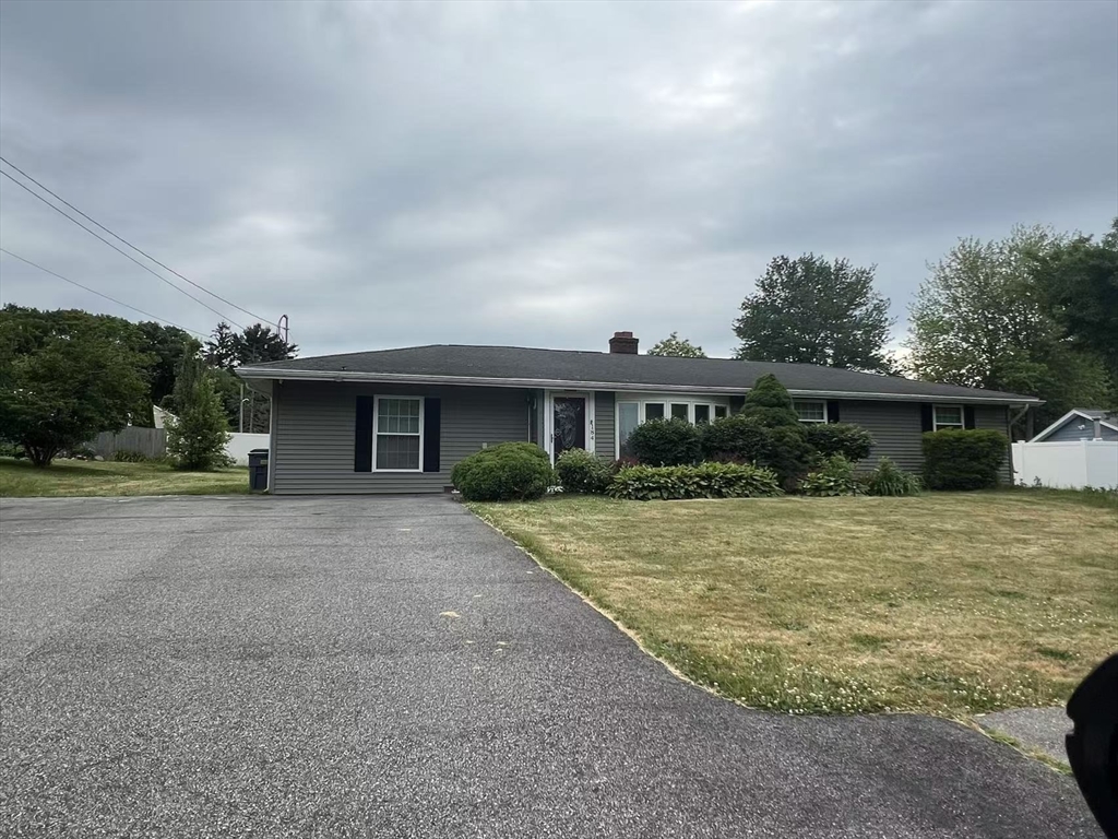 184 Richard Road Braintree, MA 02184 - Photo 2 of 21