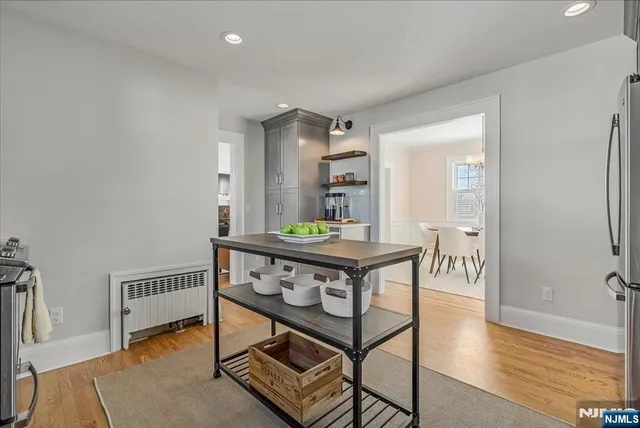 $869,000 | 5 Inness Place, Glen Ridge, NJ 07028