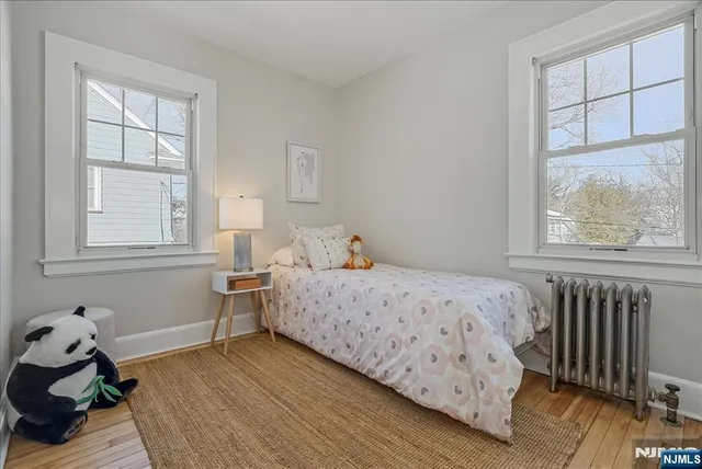 $869,000 | 5 Inness Place, Glen Ridge, NJ 07028