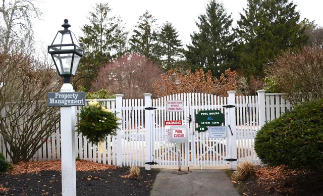 $569,000 | 100 Kates Path, Unit 100, Yarmouth Port, MA 02675