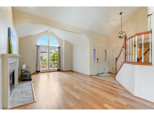 $639,900 | 12064 Southeast Grand Vista Drive, Clackamas, OR 97015