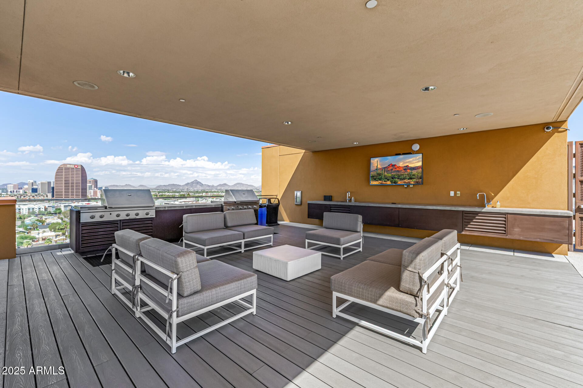 200 West Portland Street, Unit 827 Phoenix, AZ 85003 - Photo 59 of 111 62-Portland