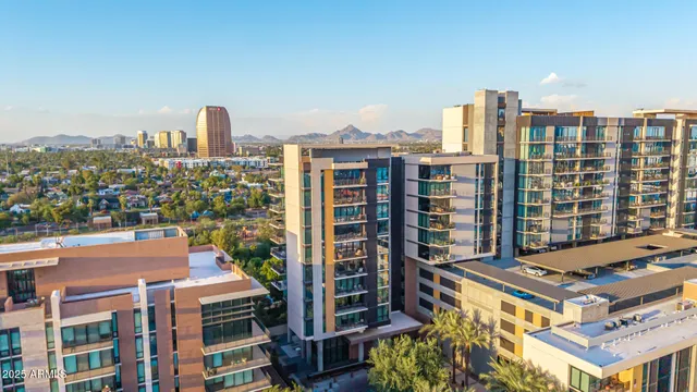 $875,000 | 200 West Portland Street, Unit 827, Phoenix, AZ 85003