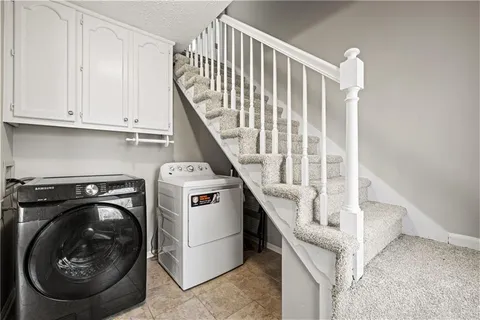 $689,000 | 3402 Johnson Ferry Road Northeast, Roswell, GA 30075