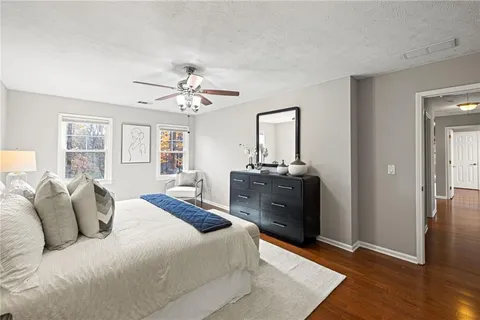 $689,000 | 3402 Johnson Ferry Road Northeast, Roswell, GA 30075