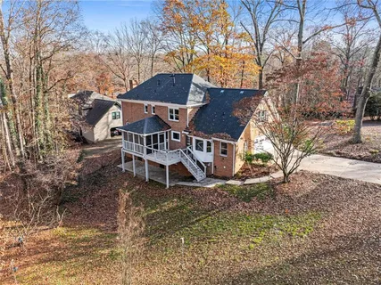 $689,000 | 3402 Johnson Ferry Road Northeast, Roswell, GA 30075