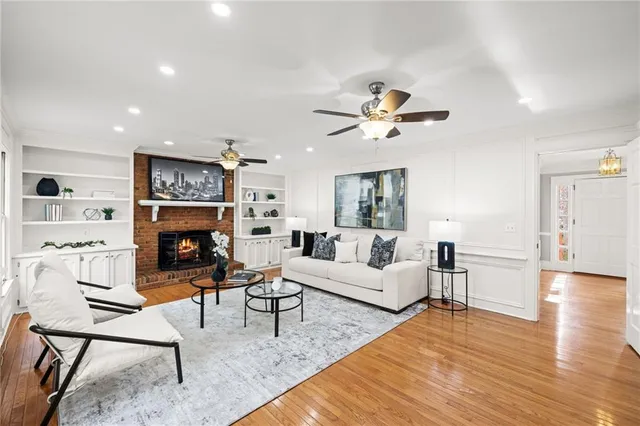 $689,000 | 3402 Johnson Ferry Road Northeast, Roswell, GA 30075