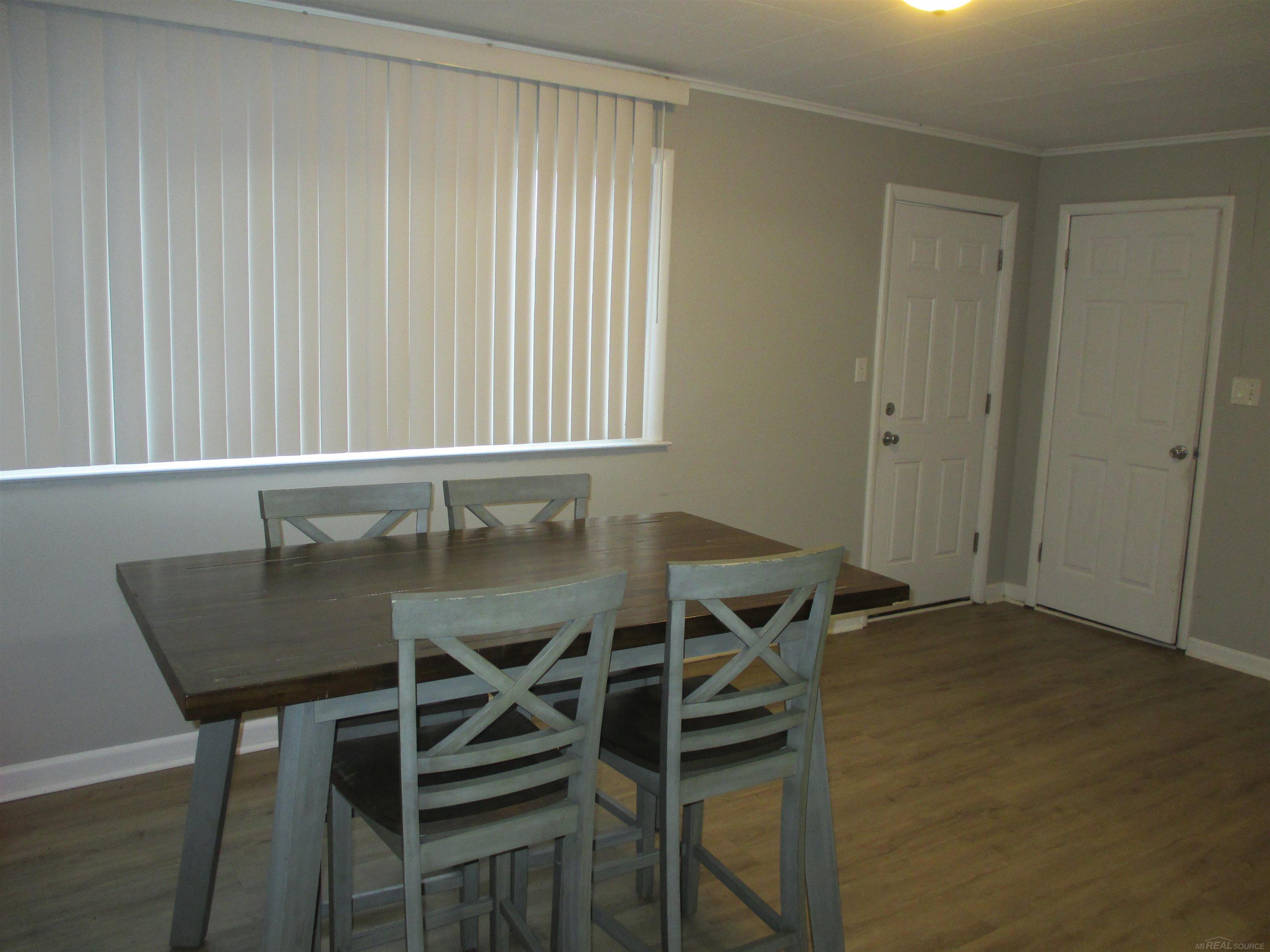 28000 Cotton Road New Baltimore, MI 48047 - Photo 2 of 37