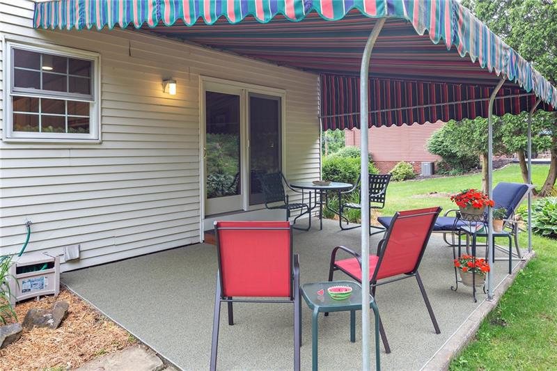 8284 Post Road Allison Park, PA 15101 - Photo 21 of 23 Awesome covered patio!