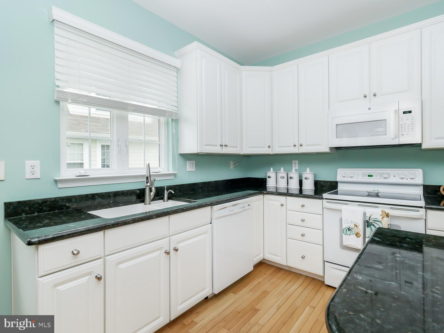 24 Bluebonnet Road Langhorne, PA 19047 - Photo 12 of 40 Gallery Image 12