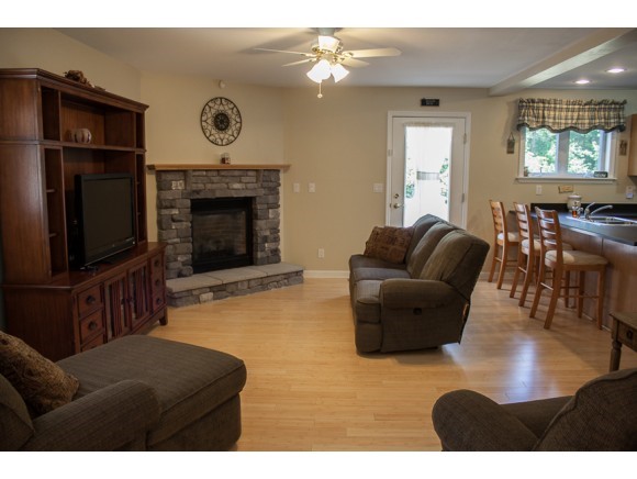 20 Anderson Lane Rochester, NH 03867 - Photo 11 of 28
