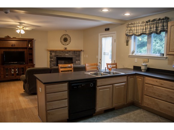 20 Anderson Lane Rochester, NH 03867 - Photo 10 of 28
