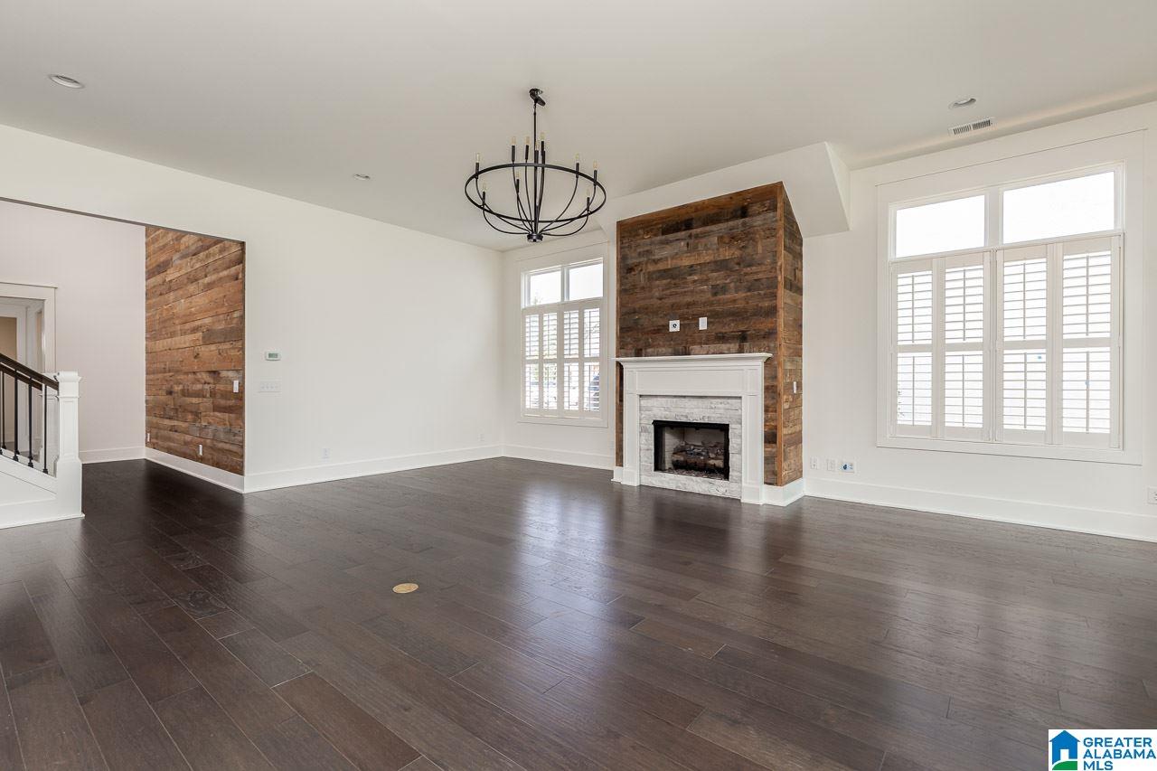 1748 Coates Pass Birmingham, AL 35244 - Photo 3 of 31