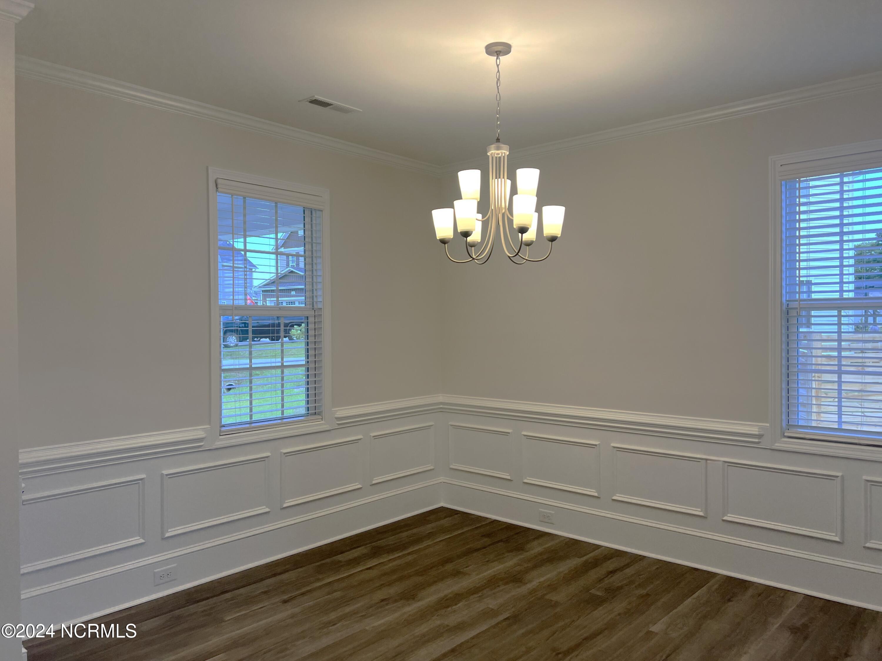 128 Fireside Drive Benson, NC 27504 - Photo 3 of 23 IMG_0969