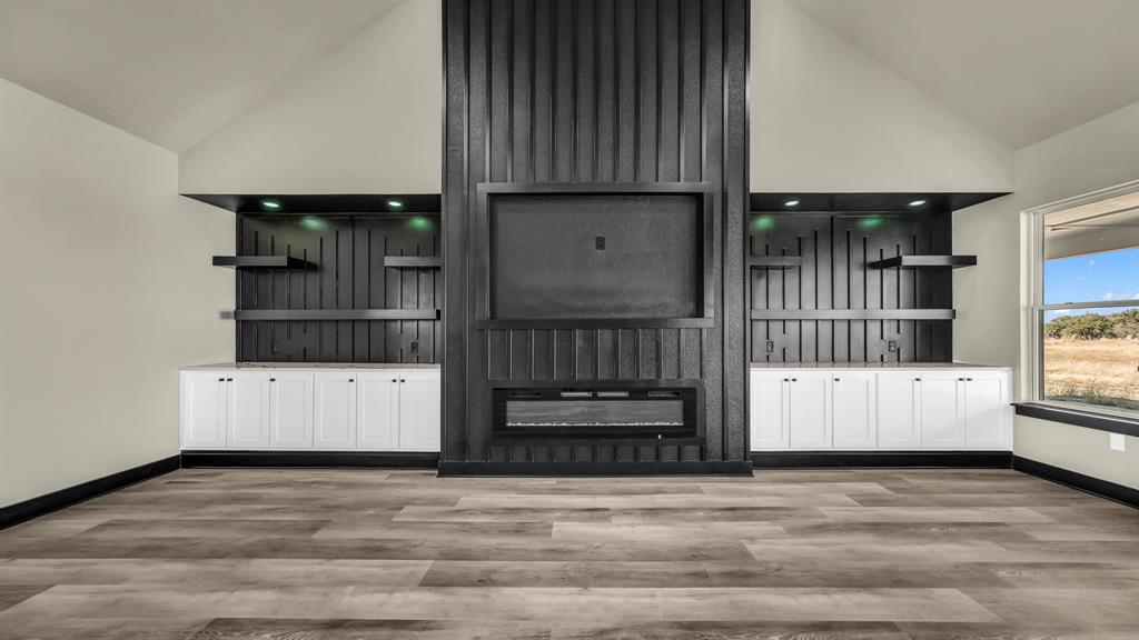 300 Jupiter Trail Weatherford, TX 76088 - Photo 9 of 33 a view of utility room and closet