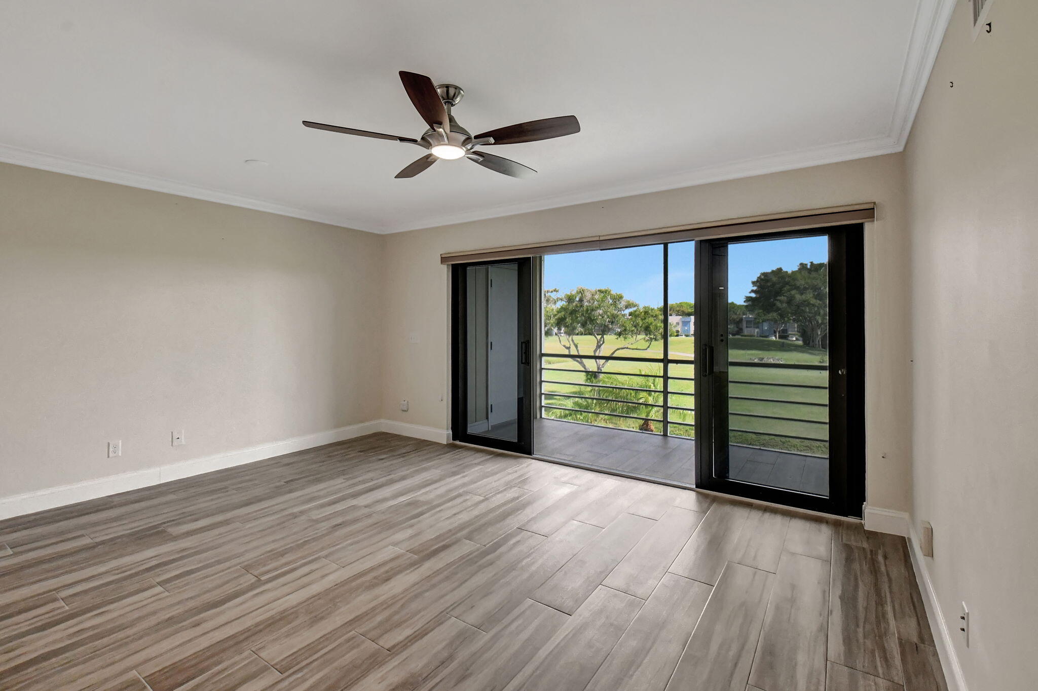 73 Capri B, Unit 73 Delray Beach, FL 33484 - Photo 36 of 93 Living Room