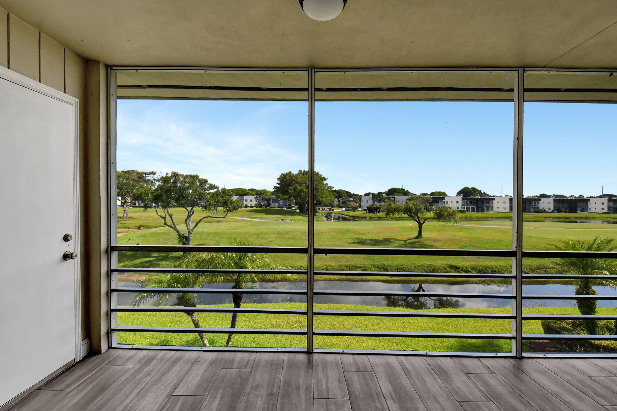 73 Capri B, Unit 73 Delray Beach, FL 33484 - Photo 37 of 93 Huge waterview patio