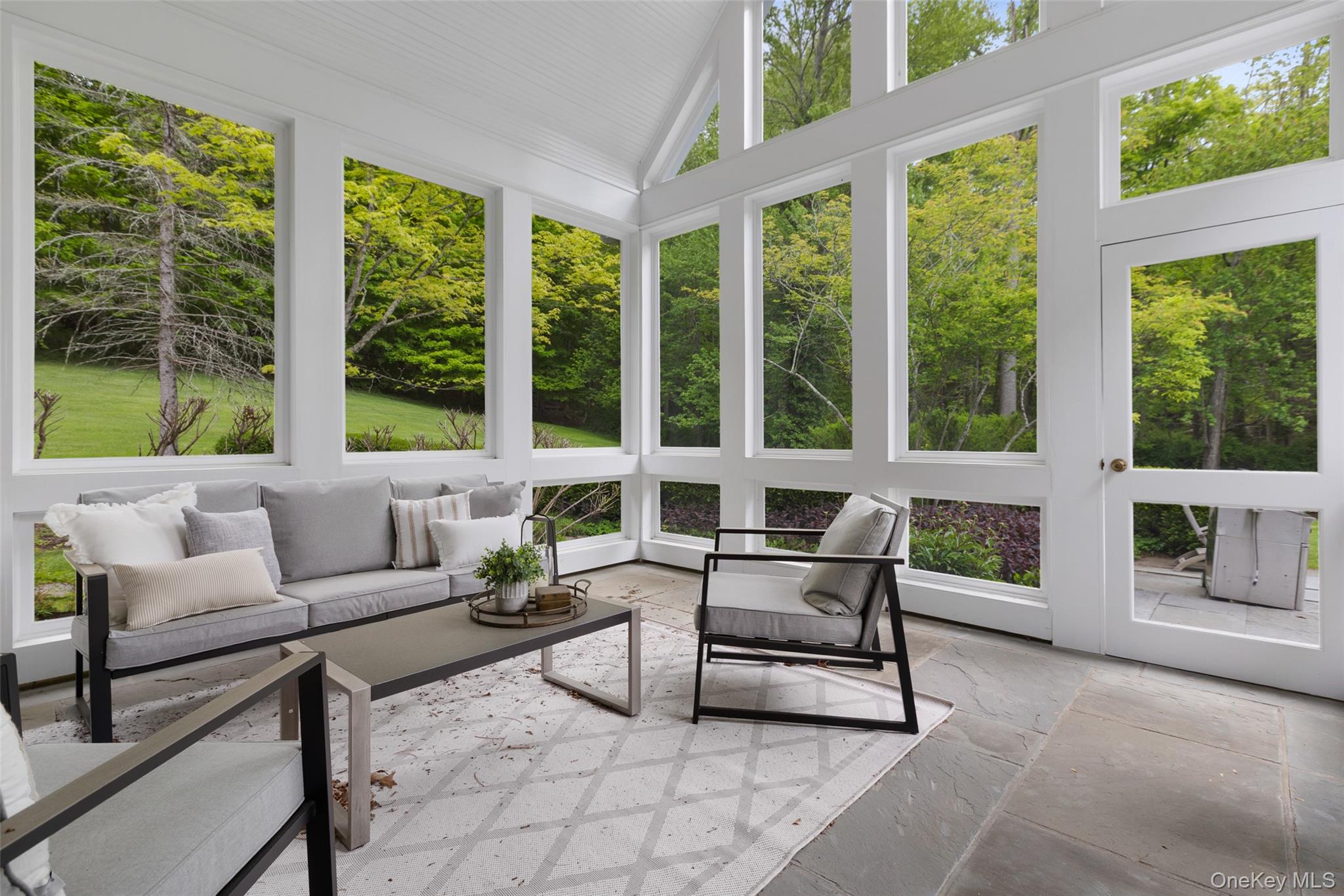 127 Boutonville Road Pound Ridge, NY 10576 - Photo 20 of 50