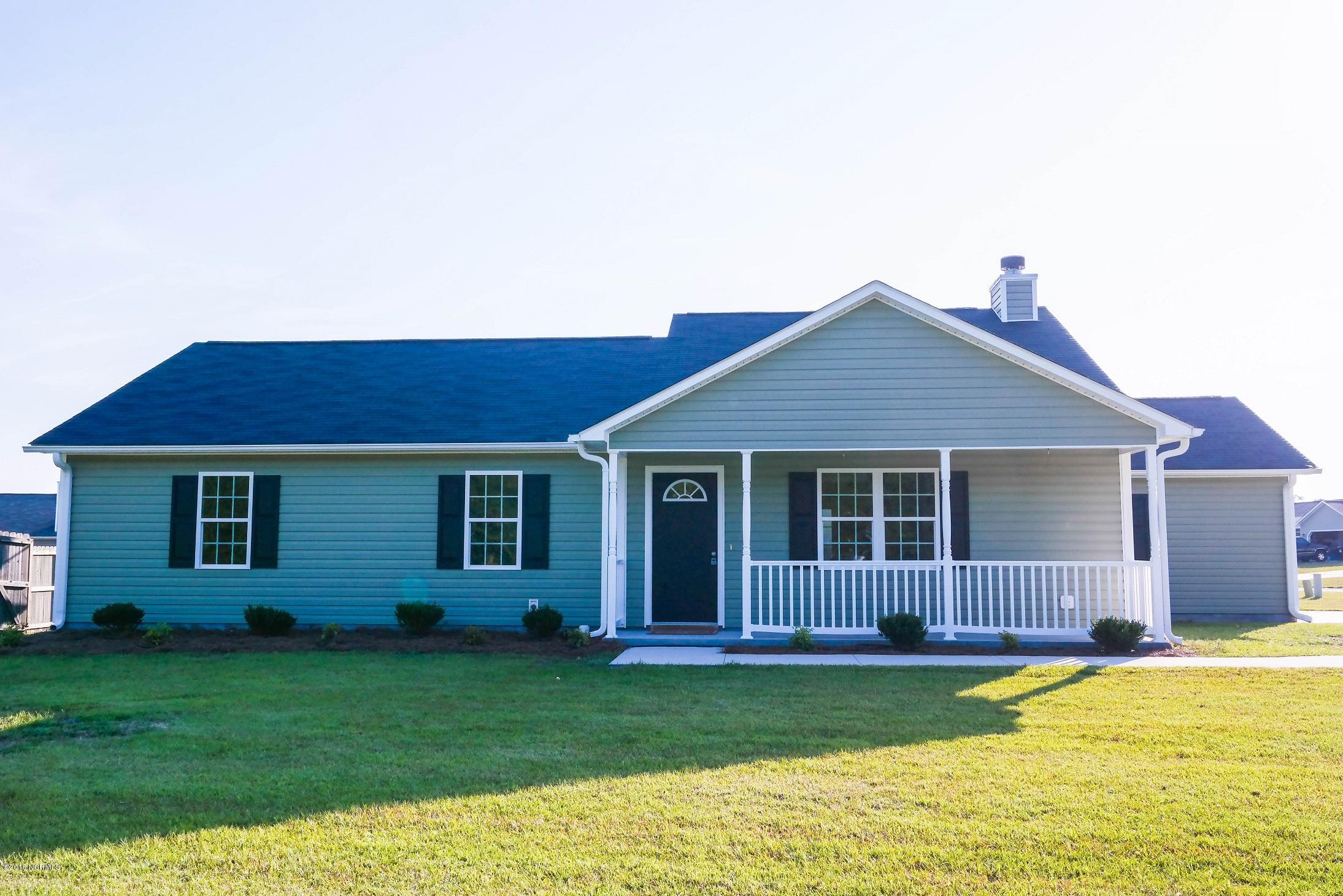101 Jenna Rea Road Hubert, NC 28539 - Photo 1 of 19 front 1