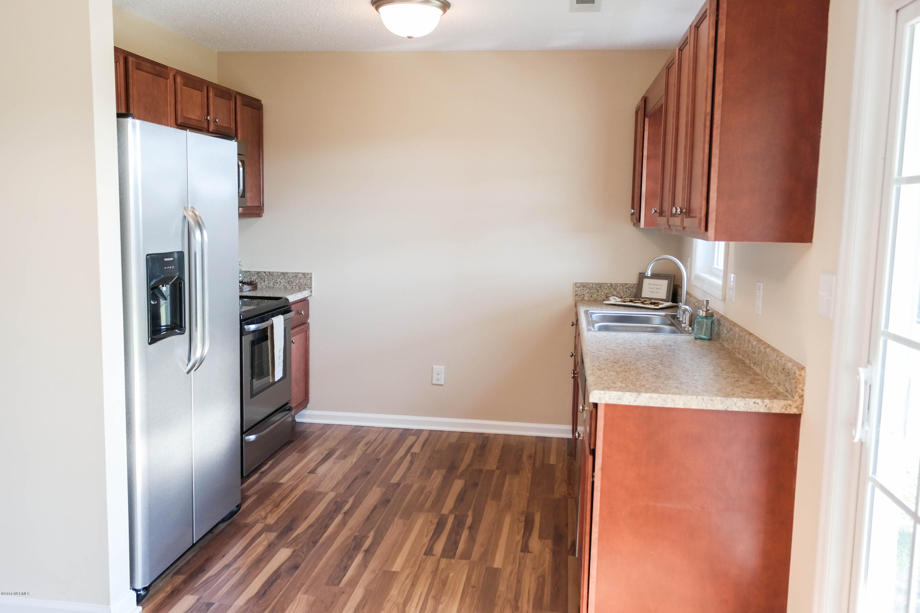 101 Jenna Rea Road Hubert, NC 28539 - Photo 10 of 19 kitchen 1