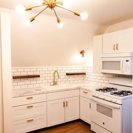 $849,000 | 226 College Avenue Northeast, Grand Rapids, MI 49503