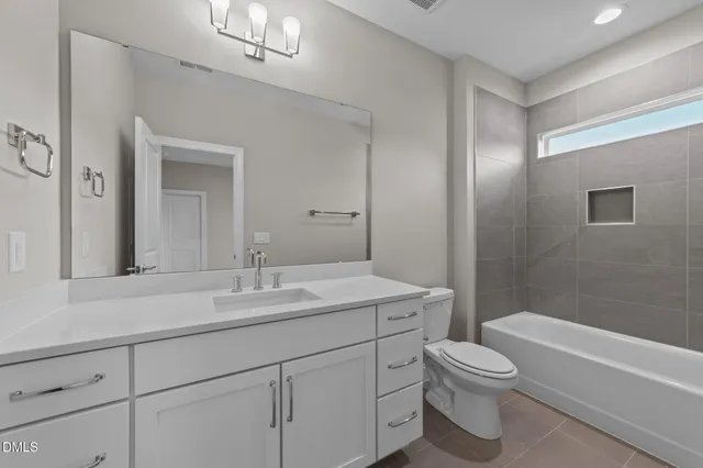 $800,000 | 150 Summerlin Drive, Clayton, NC 27527