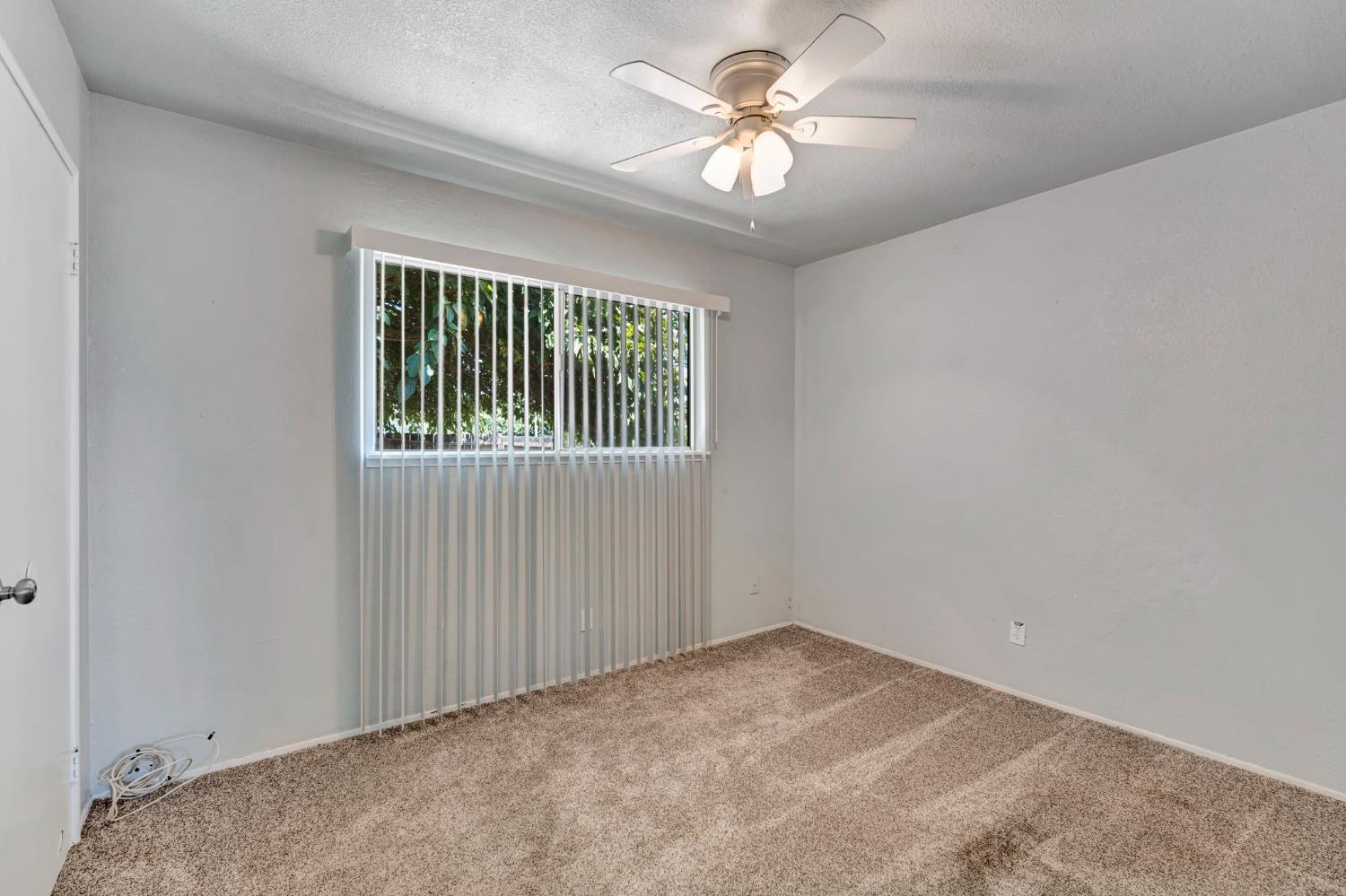 605 Stanley Street Exeter, CA 93221 - Photo 16 of 24 Gallery Image 16