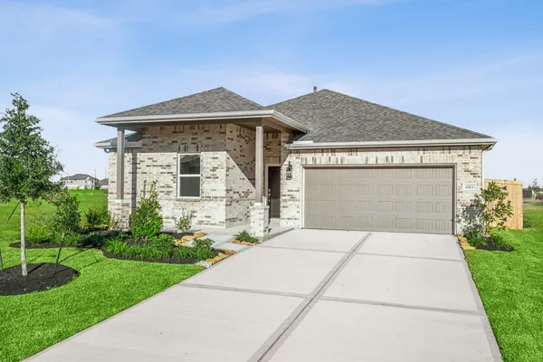 $270,770 | 693 Daniels Lake Lane, Dayton, TX 77535
