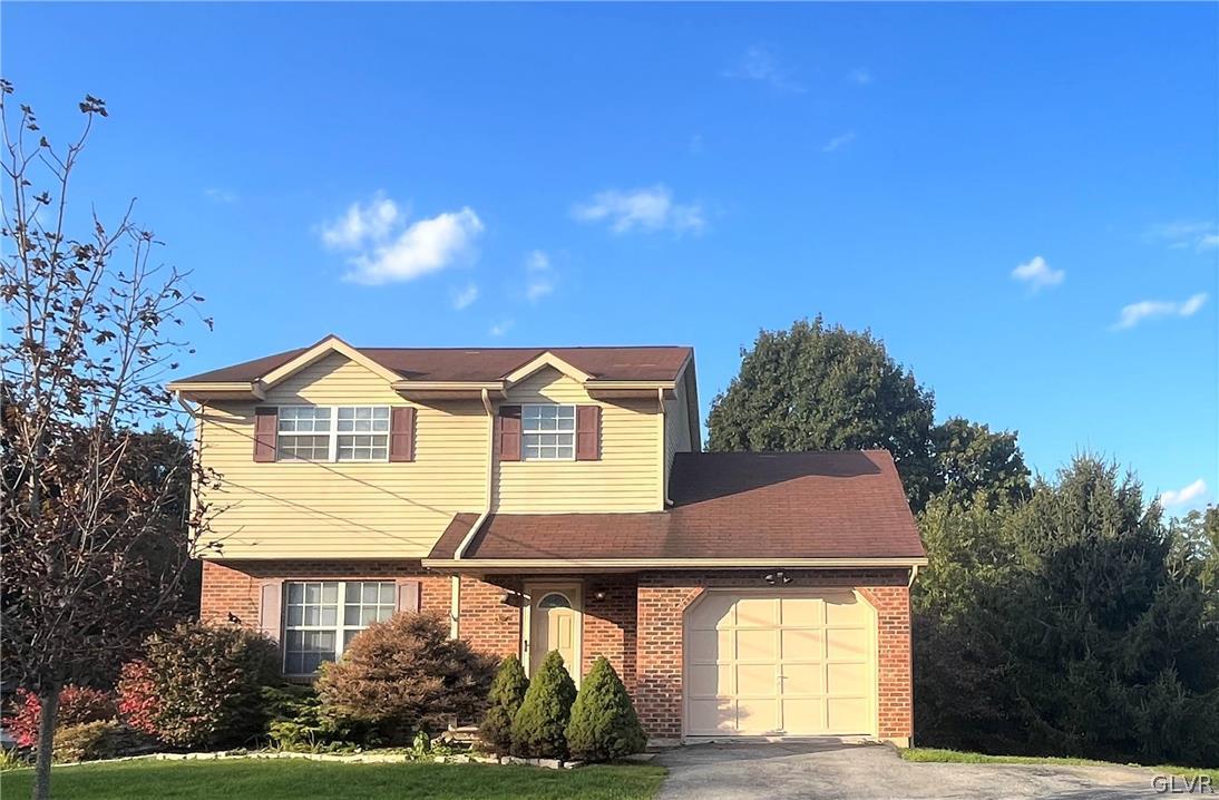 1833 Minesite Road Allentown, PA 18103 - Photo 1 of 22 1833 Minesite Rd