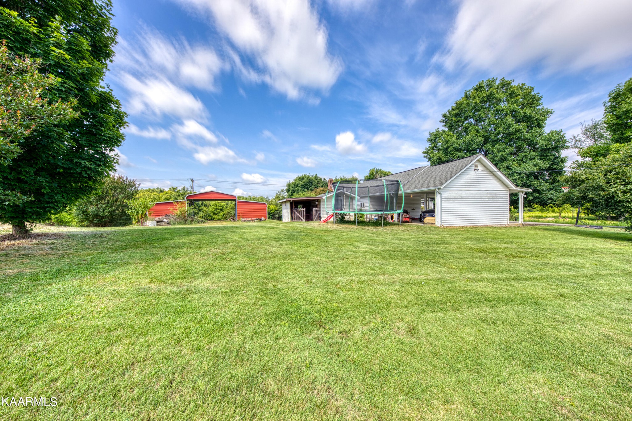 1662 Knowling Loop Talbott, TN 37877 - Photo 4 of 31 Gallery Image 4