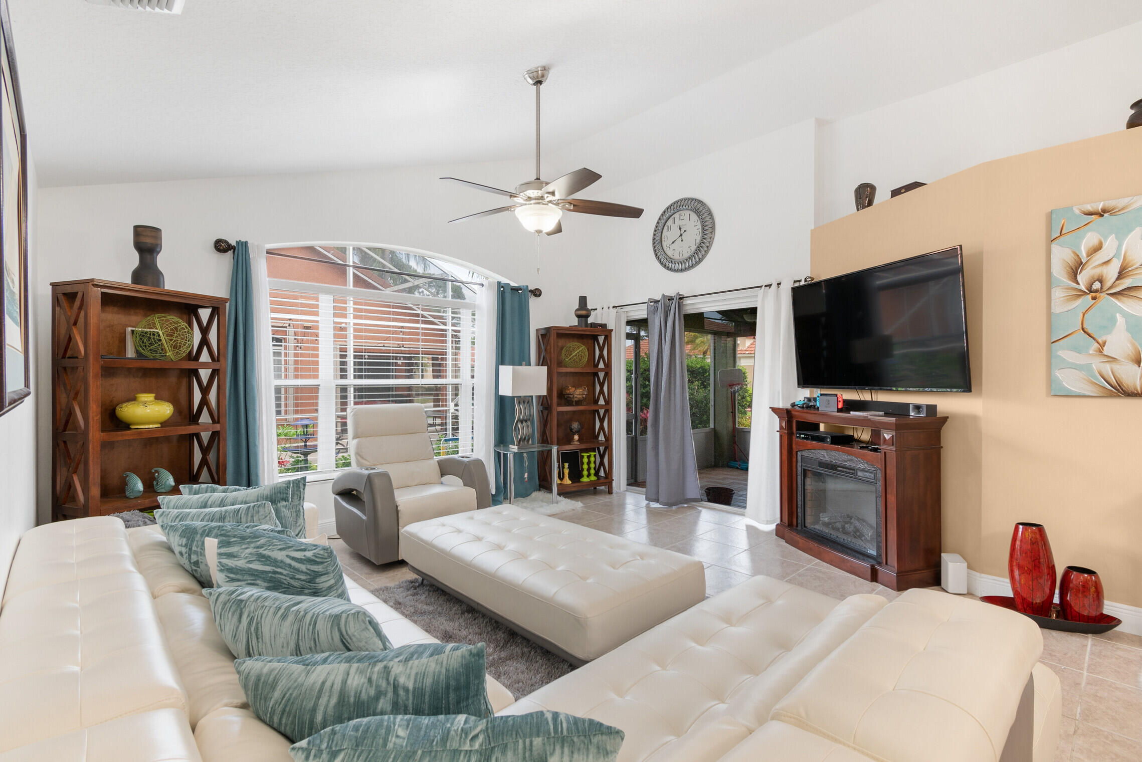 3101 Contego Lane Riviera Beach, FL 33418 - Photo 6 of 22 08__EKP2363_copy_mls