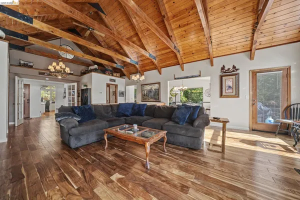 $989,000 | 1004 Bear Run Way, Arnold, CA 95223