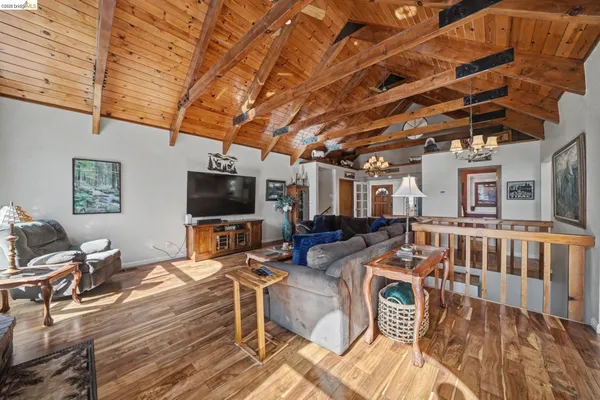 $989,000 | 1004 Bear Run Way, Arnold, CA 95223