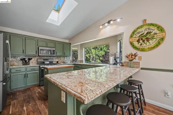 $989,000 | 1004 Bear Run Way, Arnold, CA 95223