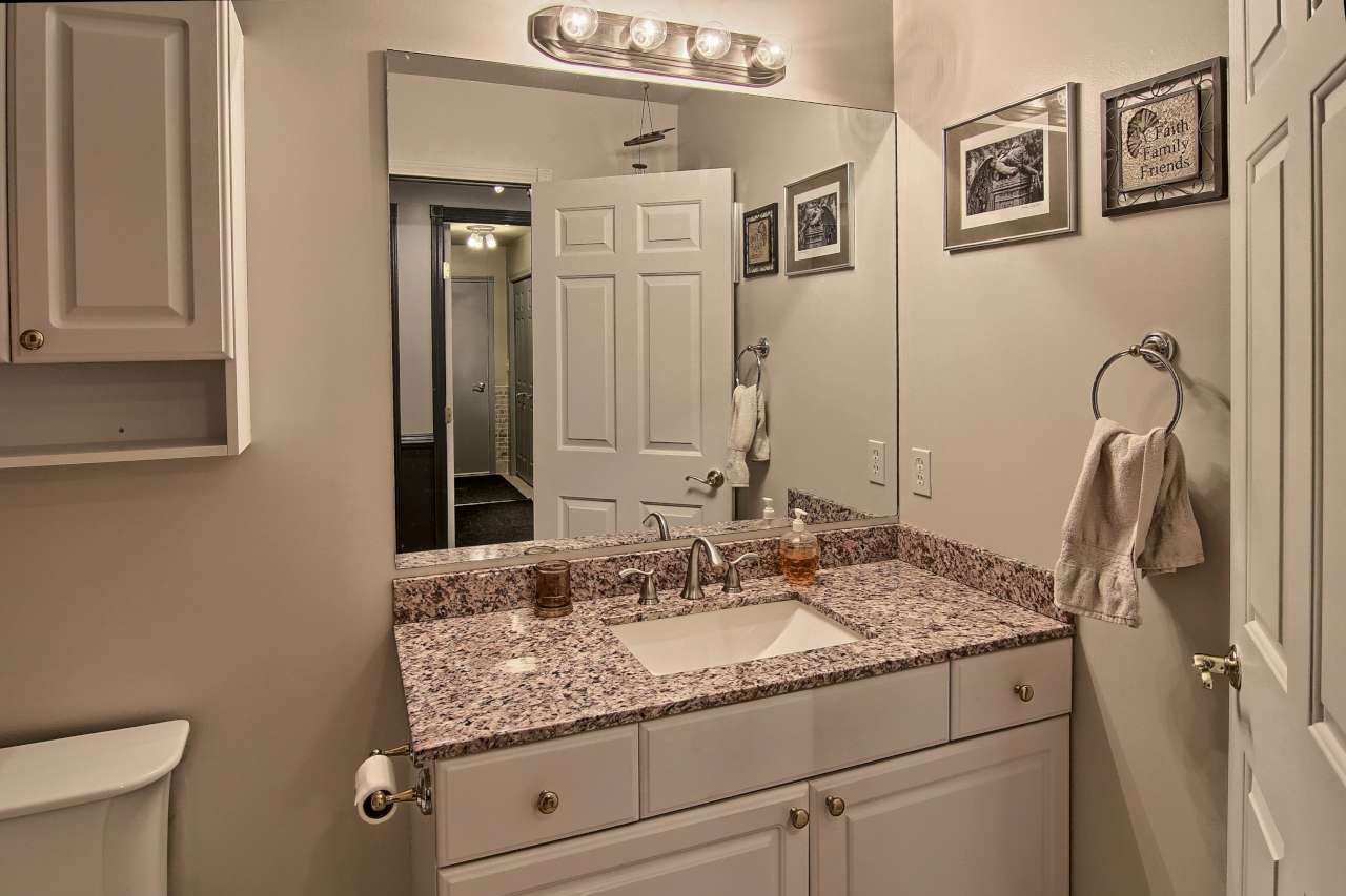 5209 Harris Road Traverse City, MI 49684 - Photo 25 of 37 1811049-24.JPG