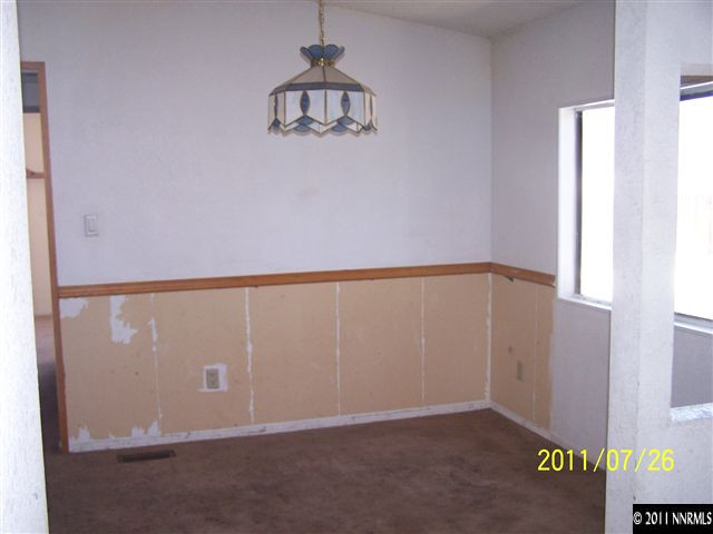 17255 Waxwing Street Reno, NV 89508 - Photo 5 of 13