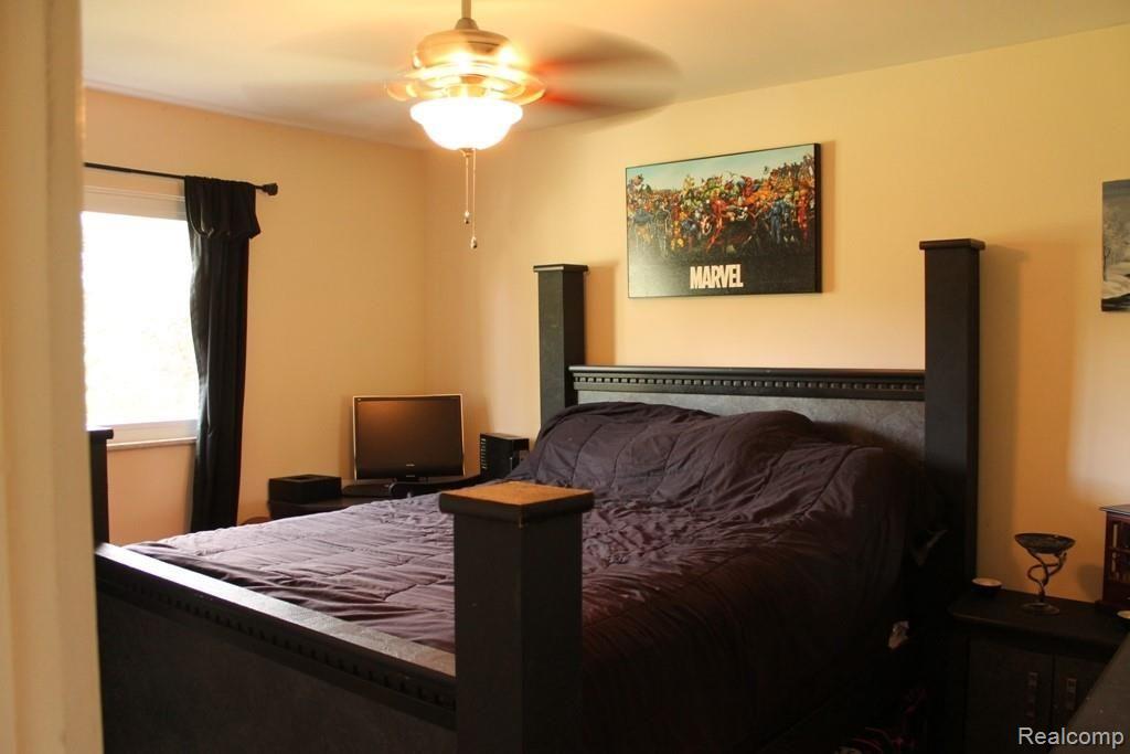 11248 Clyde Road Fenton, MI 48430 - Photo 22 of 26 Clyde 11248 (17).JPG