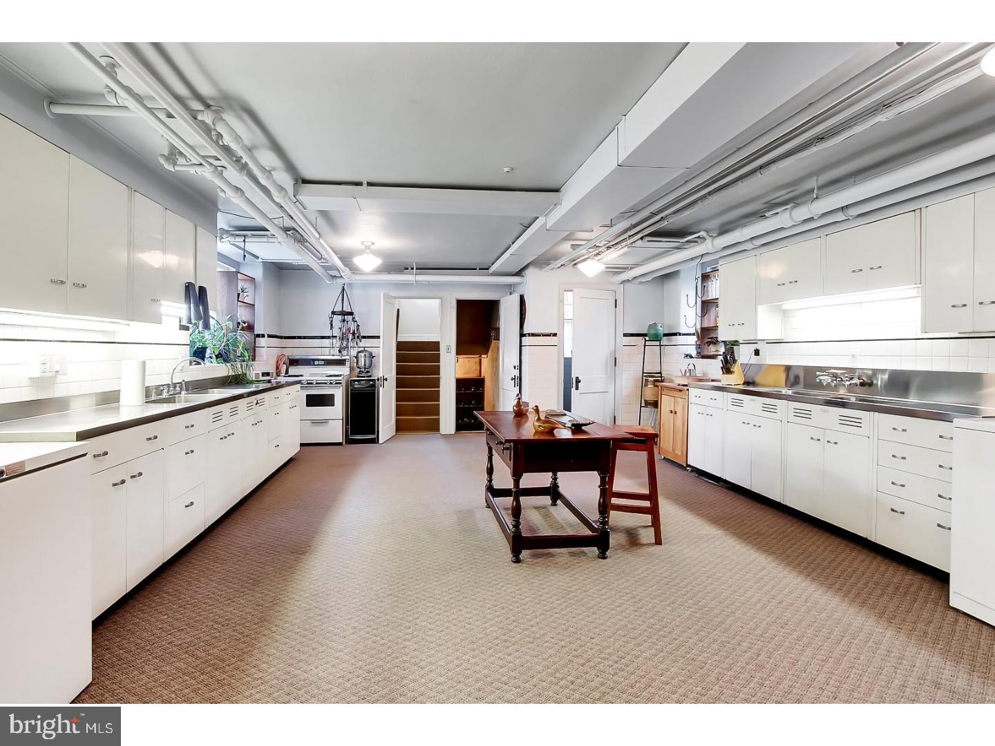 1100 Evergreen Road Reading, PA 19611 - Photo 20 of 25 Kitchen