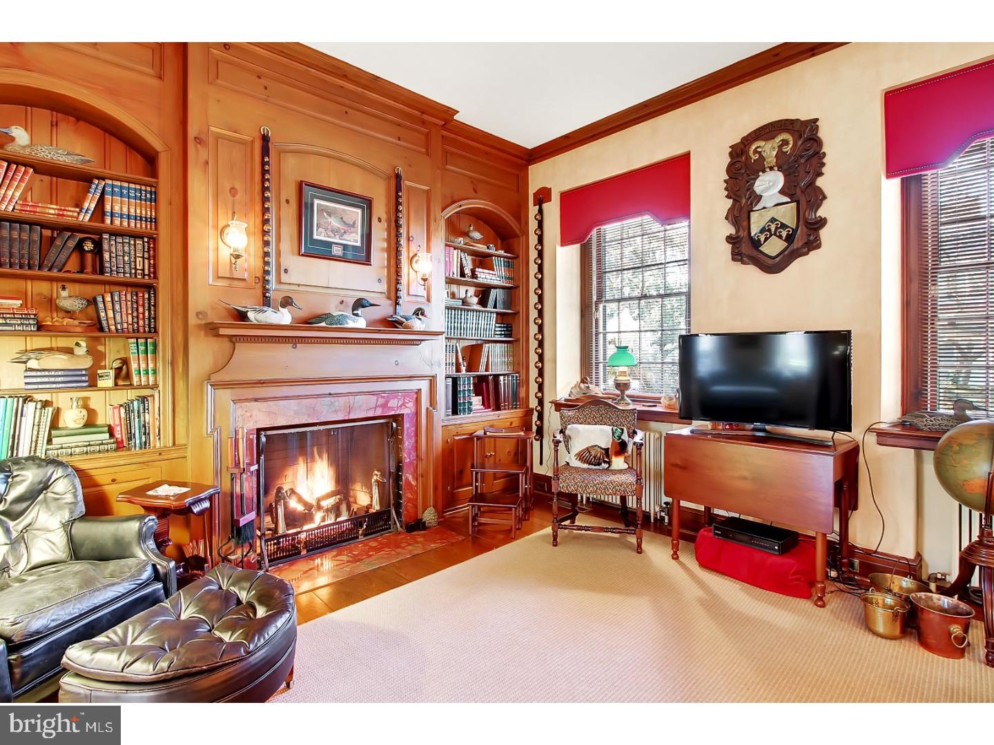 1100 Evergreen Road Reading, PA 19611 - Photo 5 of 25 Library