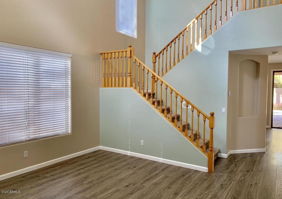 140 West Cardinal Way Chandler, AZ 85286 - Photo 18 of 44 a view of an entryway with wooden floor