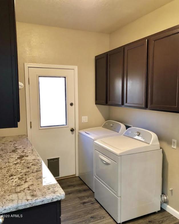 140 West Cardinal Way Chandler, AZ 85286 - Photo 36 of 44 a utility room with dryer and washer