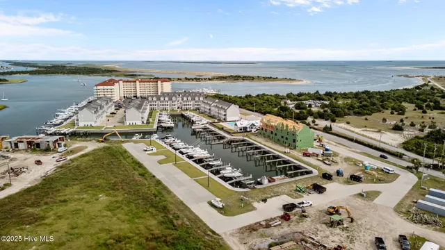 $920,000 | 200 Olde Towne Yacht Clb Drive, Unit 54, Beaufort, NC 28516