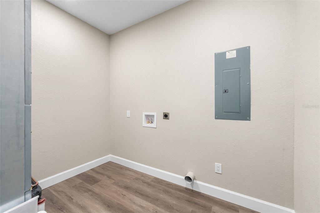 2016 Northeast 3rd Avenue Gainesville, FL 32641 - Photo 13 of 35