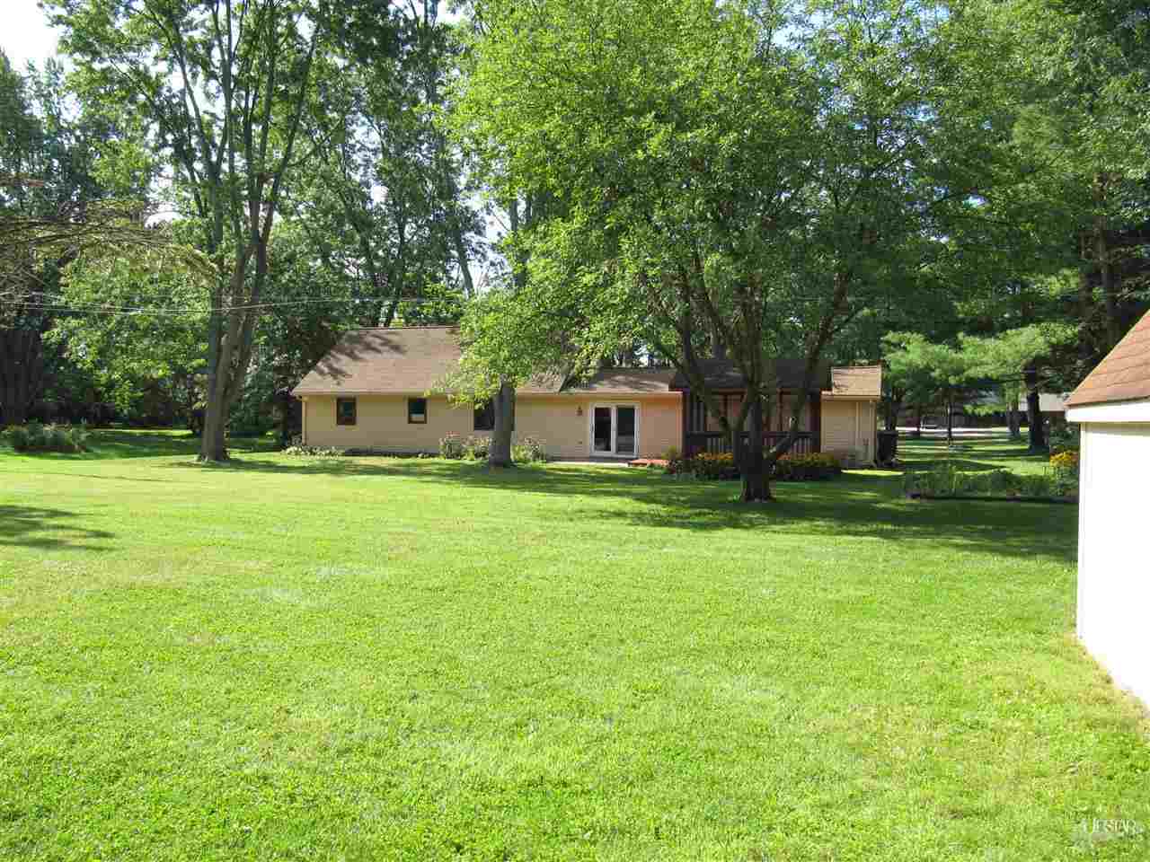 4917 Ranch Road Leo, IN 46765 - Photo 2 of 30
